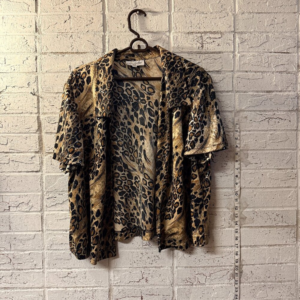 Lady Dorby Leopard Print Sequin Accent Topper – Size 22WP